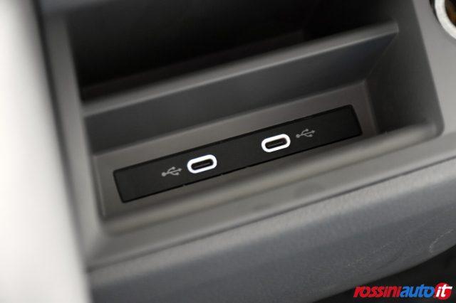 VOLKSWAGEN Crafter 30Q 2.0 TDI 140 CV L3H3 LOGISTIC REARVIEW + PDC +