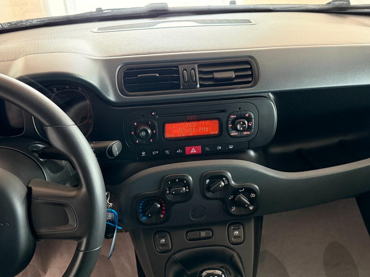 Fiat Panda New 1.2 69 cv. EASY