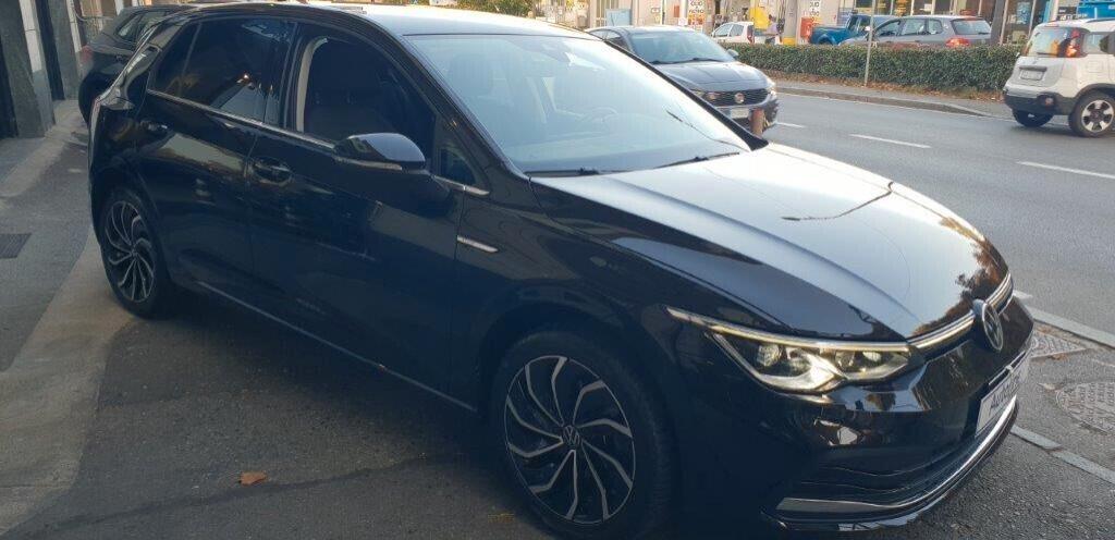 Volkswagen Golf 2.0 TDI 150 CV DSG SCR Style AZIENDALE 11.000 KM