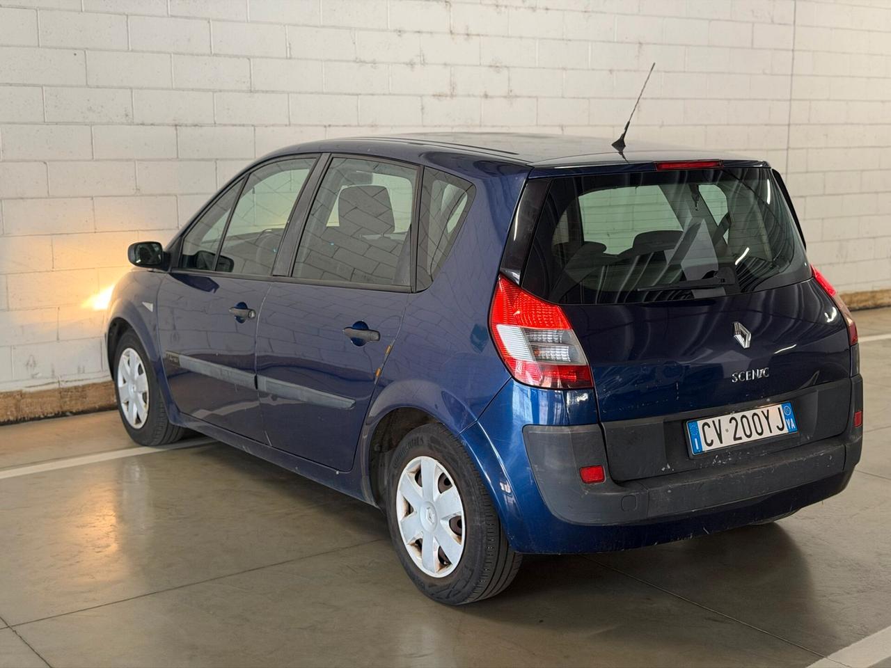Renault Scenic Grand Scénic 1.6 16V Confort Dynamique