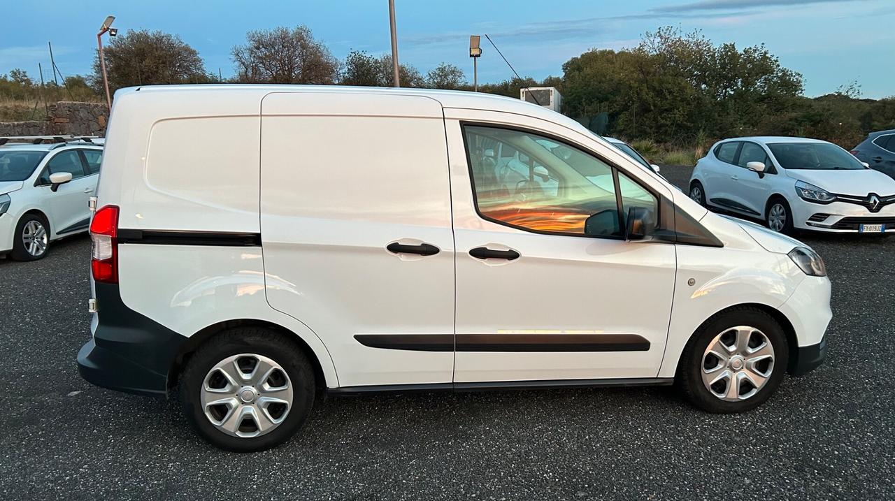 Ford Transit Courier Transit Courier 1.5 TDCi 75CV Van Trend