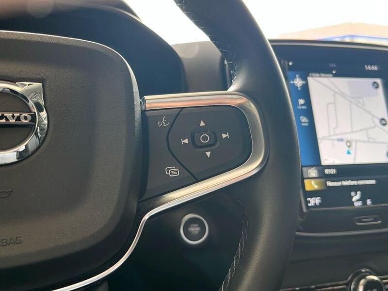 Volvo XC40 Recharge T5 Plug-in Hybrid Recharge Inscription