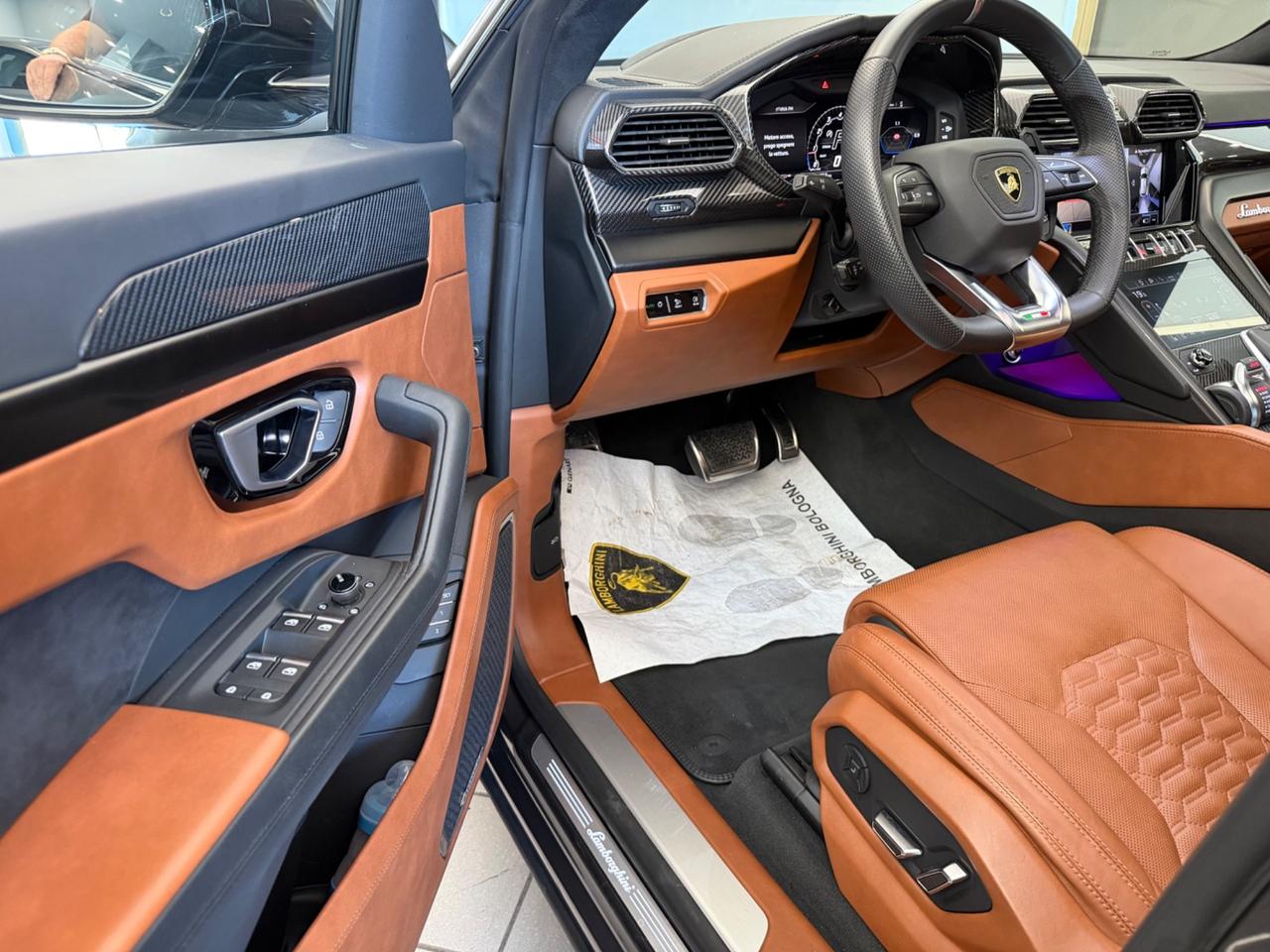 Lamborghini Urus 4.0 full full tetto apribile iva esposta