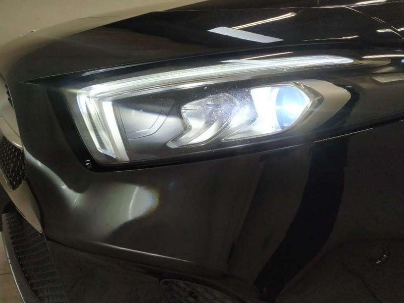 Mercedes-Benz Classe A A 180 d Sport auto
