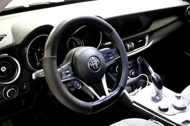 Alfa Romeo Stelvio 2.2 t Executive Q4 180cv auto