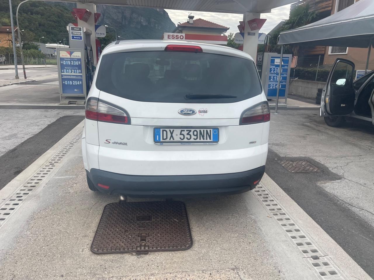 FordS-Max+ 2.0 TDCi 140CV DPF NEOPATENTATI