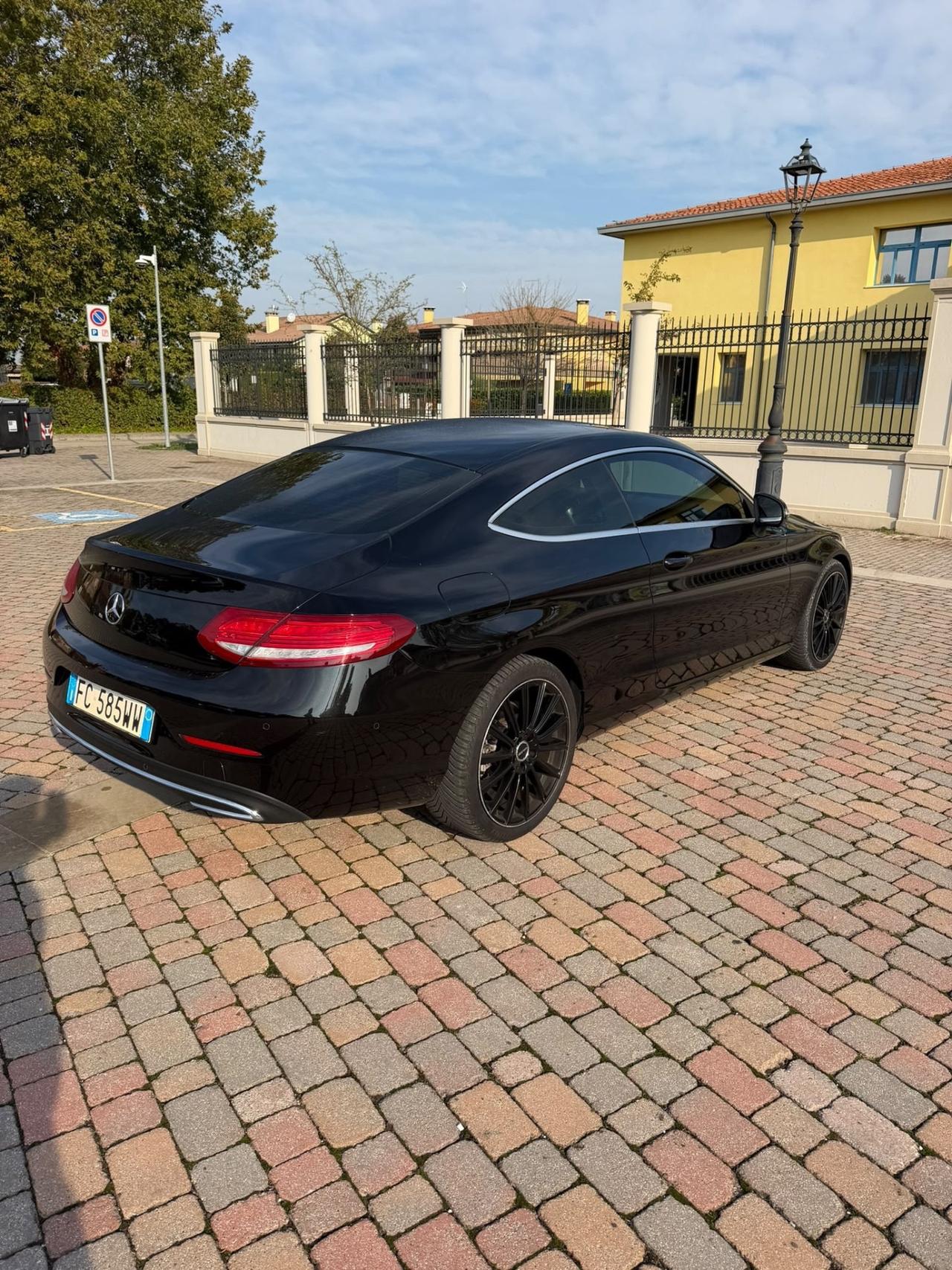 Mercedes-benz C 220 d Auto Premium