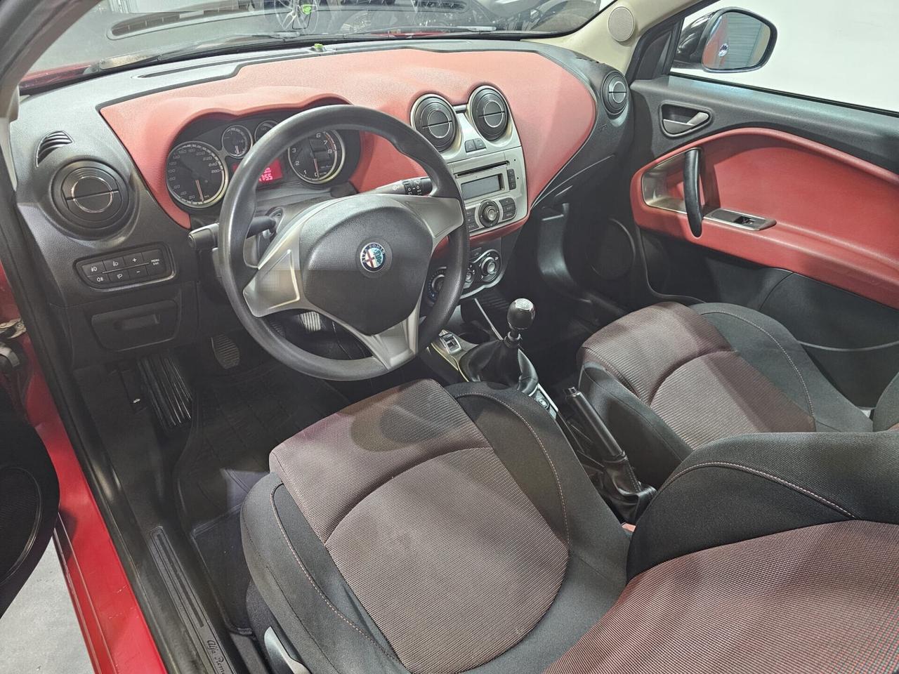 Alfa Romeo MiTo 1.4 78 CV GPL Distinctive Sport Pack