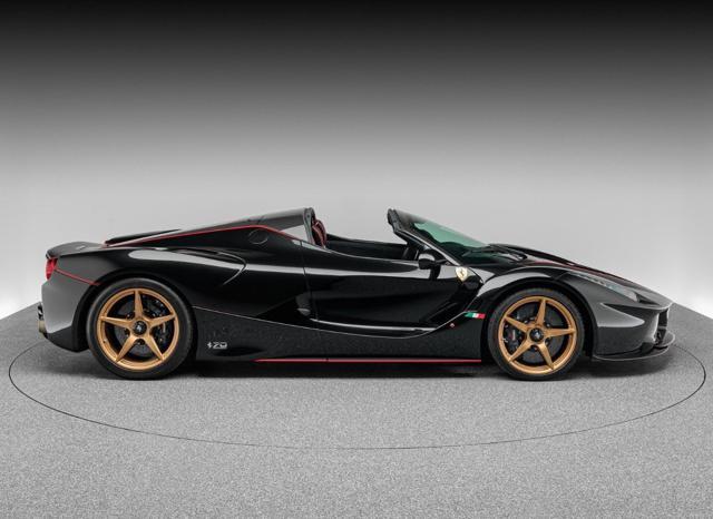 FERRARI LaFerrari Aperta "SPEDIZIONE SU RICHIESTA IN TUTTO IL MONDO"
