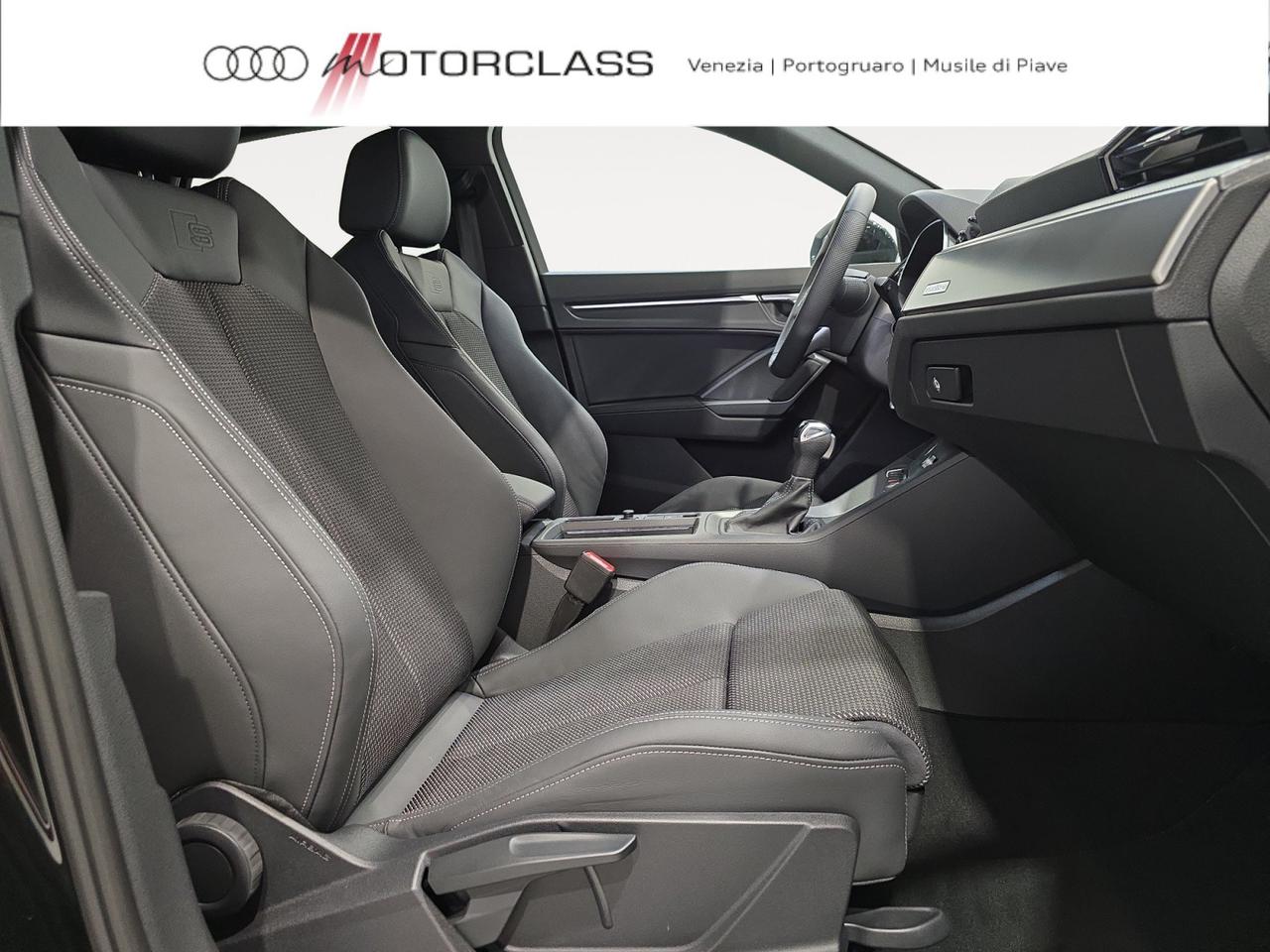 Audi Q3 sportback 40 2.0 tdi 193cv identity black quattro s tronic