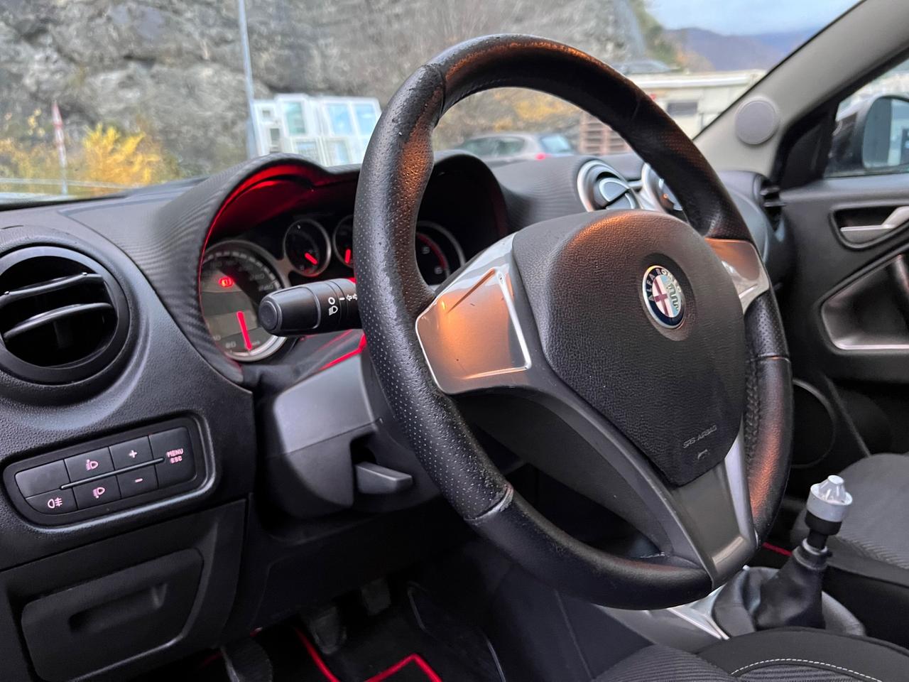 Alfa Romeo MiTo 1.6 JTDm 16V 120CV Distinctive Sport Pack