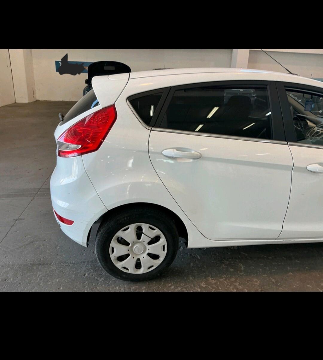 Ford Fiesta 1.4 TDCi 5p. Titanium 2010