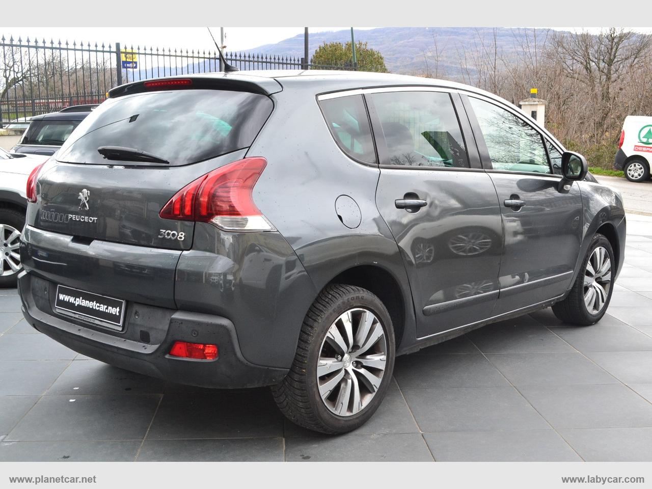 PEUGEOT 3008 1.6 HDi 115 CV Allure