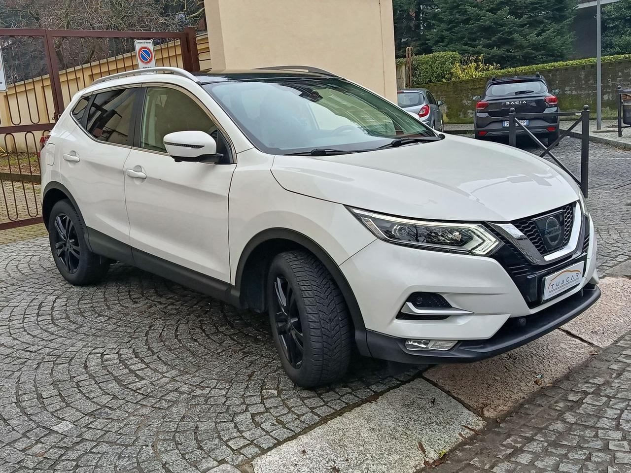 Nissan Qashqai Business Plus 1.6 dCi #8740