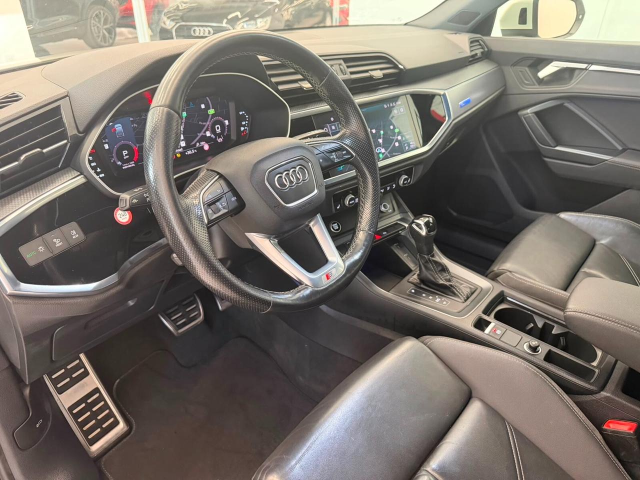 Audi Q3 Sportback 35 S-line