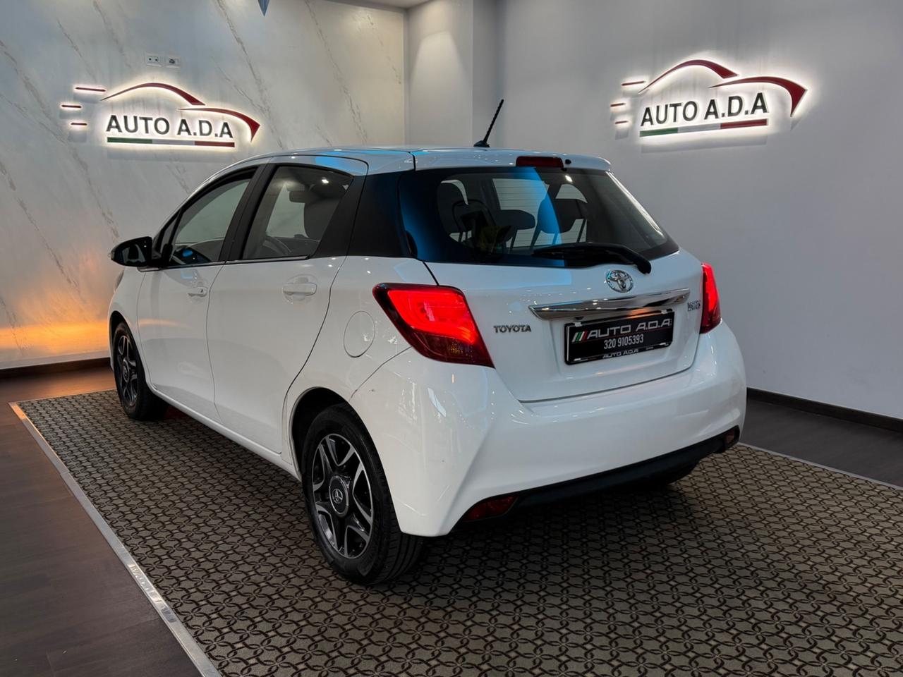 Toyota Yaris 1.0 5 porte Active