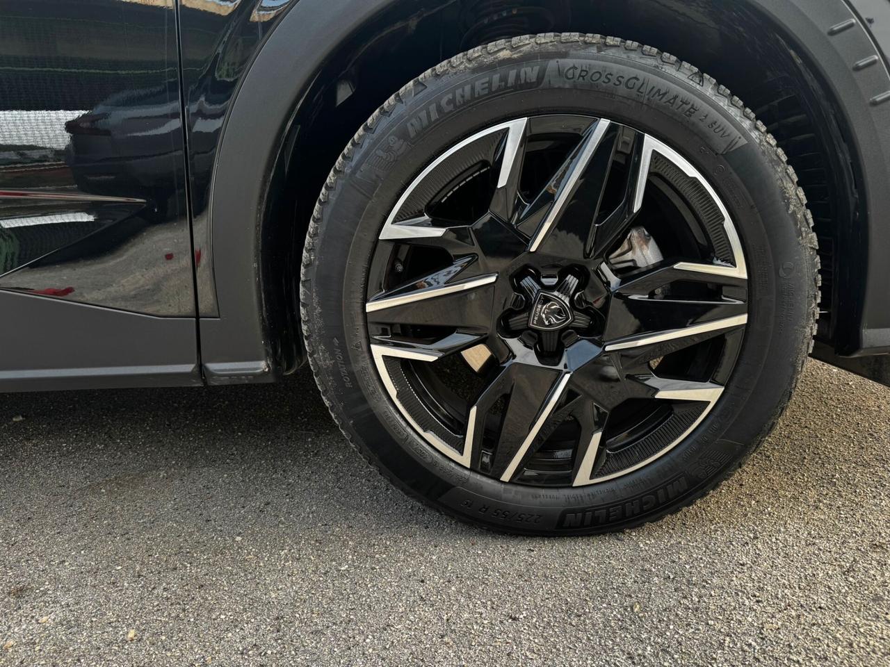 Peugeot 3008 Hybrid 145 e-DCS6 GT EXCLUSIVE