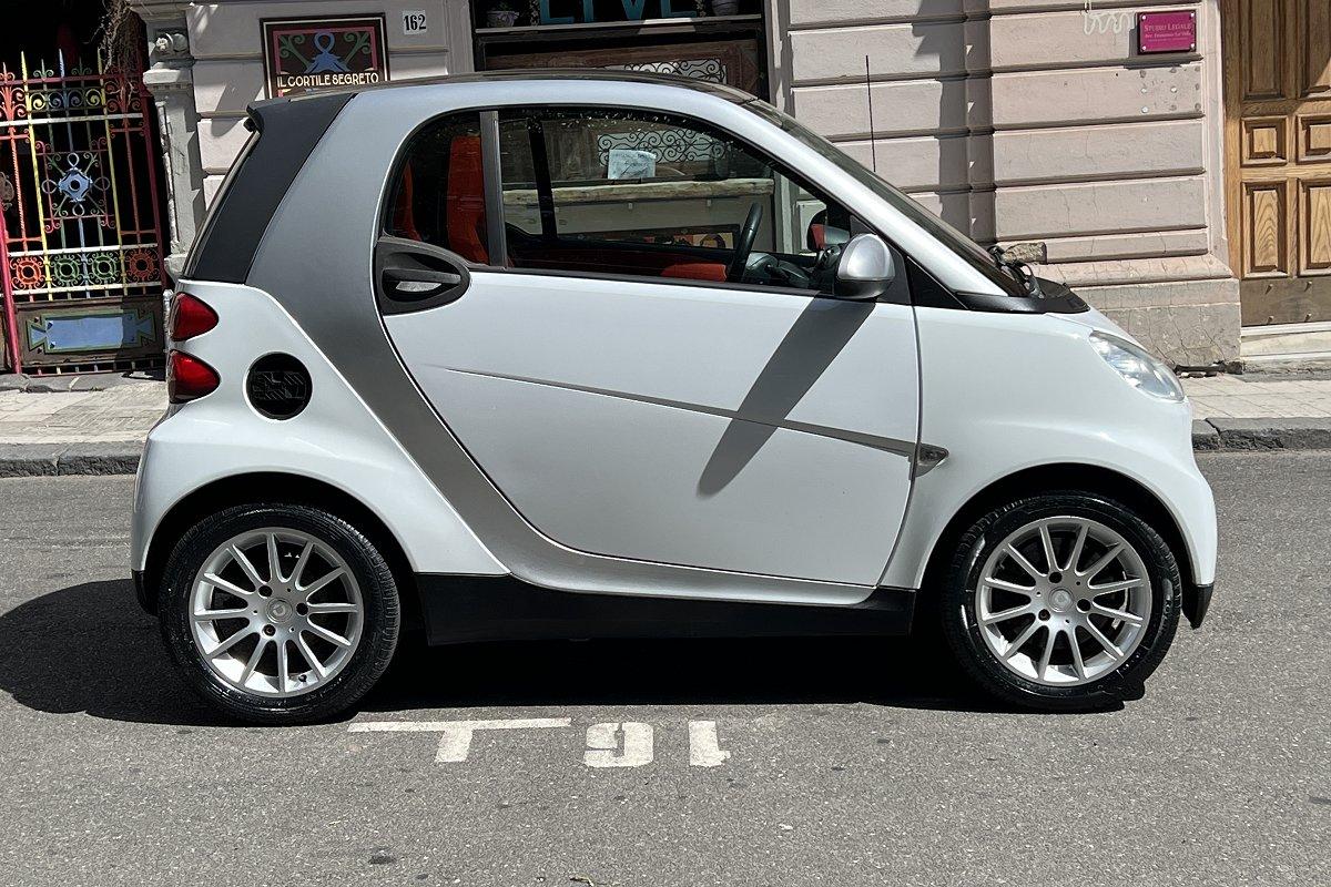 SMART fortwo 800 33 kW coupé pulse cdi