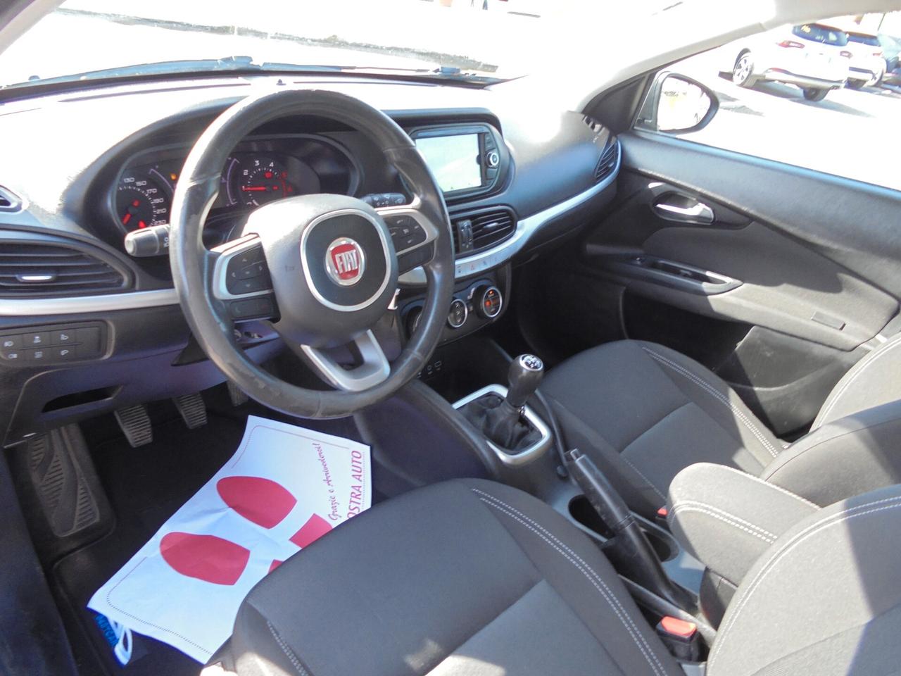 Fiat Tipo 1.3 Mjt S&S 5 porte Easy Auto con imperfezioni come da foto