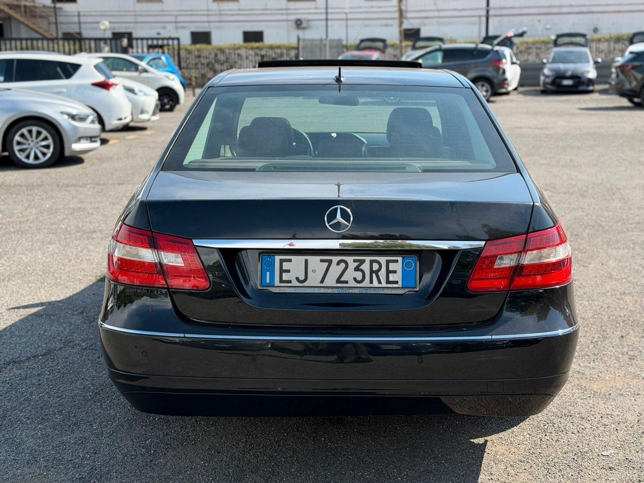 Mercedes-benz E 220 CDI BlueEFFICIENCY Avantgarde AMG