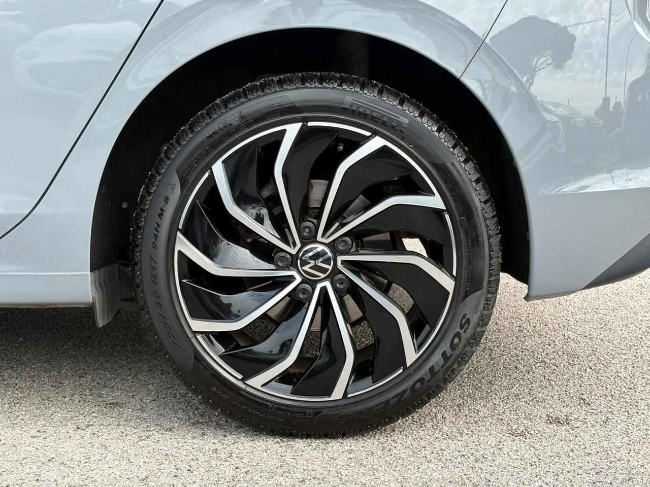 Volkswagen Golf 1.0 eTSI EVO DSG Life