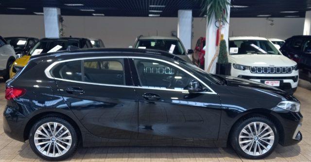 BMW 118 d 5p. Luxury Automatica