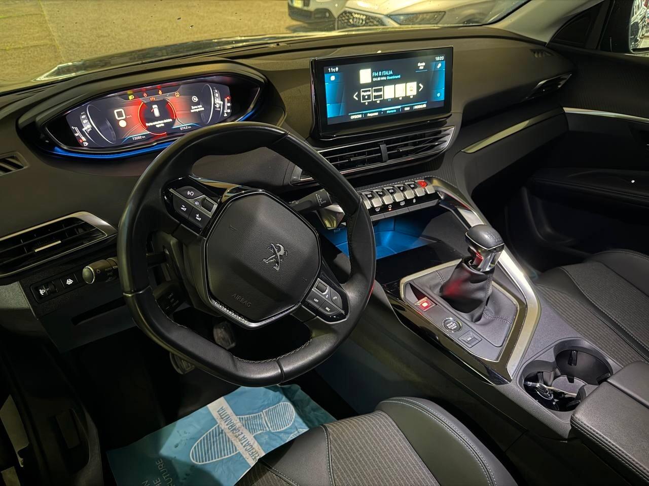 Peugeot 3008 2022 1500 130 Allure Pack Manuale