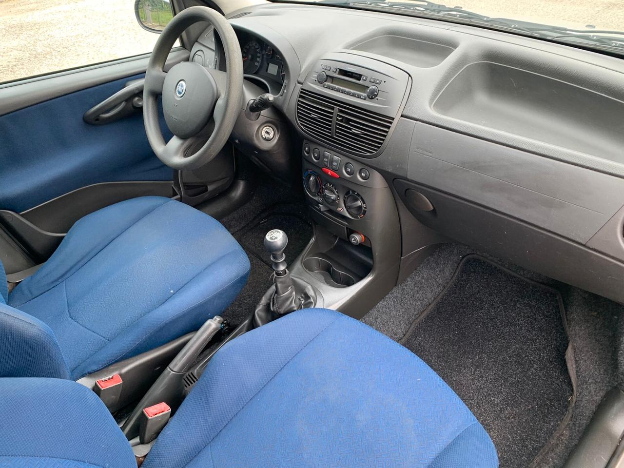 Fiat Punto 1.2 5 porte, unicoproprietario, solo km 122000