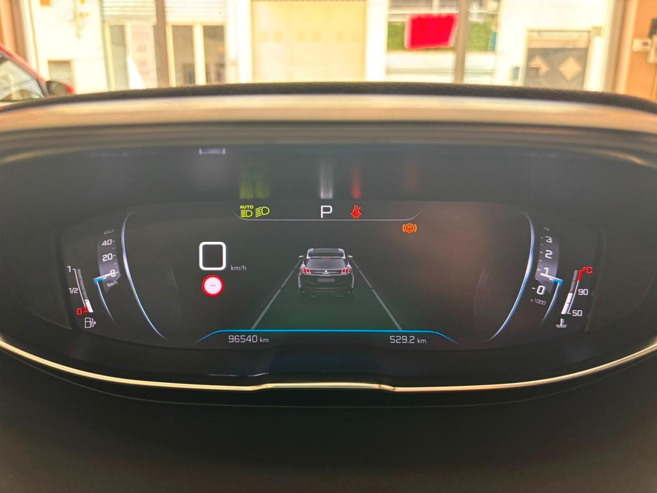 Peugeot 3008 1.5 HDI **FULL OPTIONAL** PARI AL NUOVO