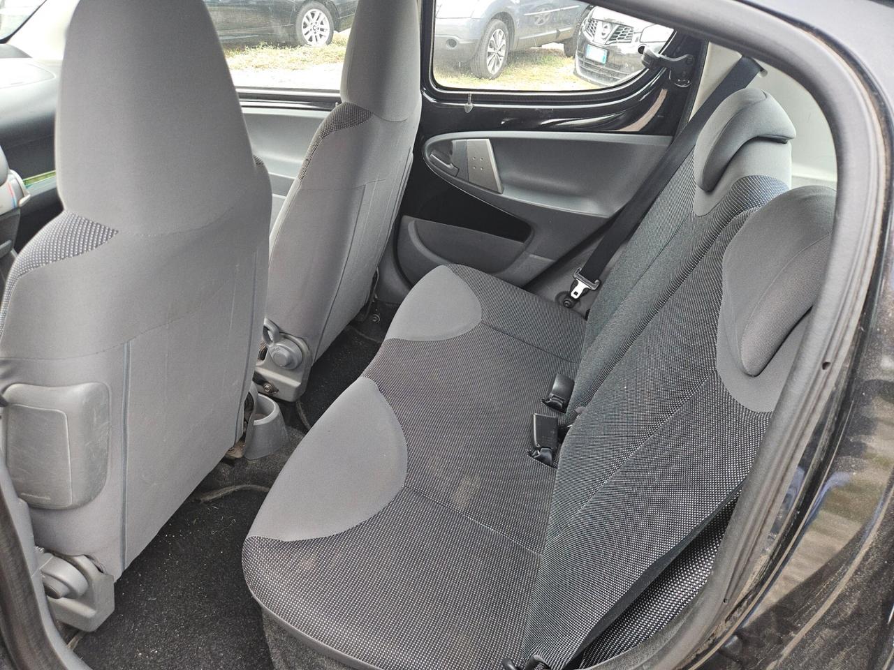 Peugeot 107 1.0 68CV 5p. Plaisir
