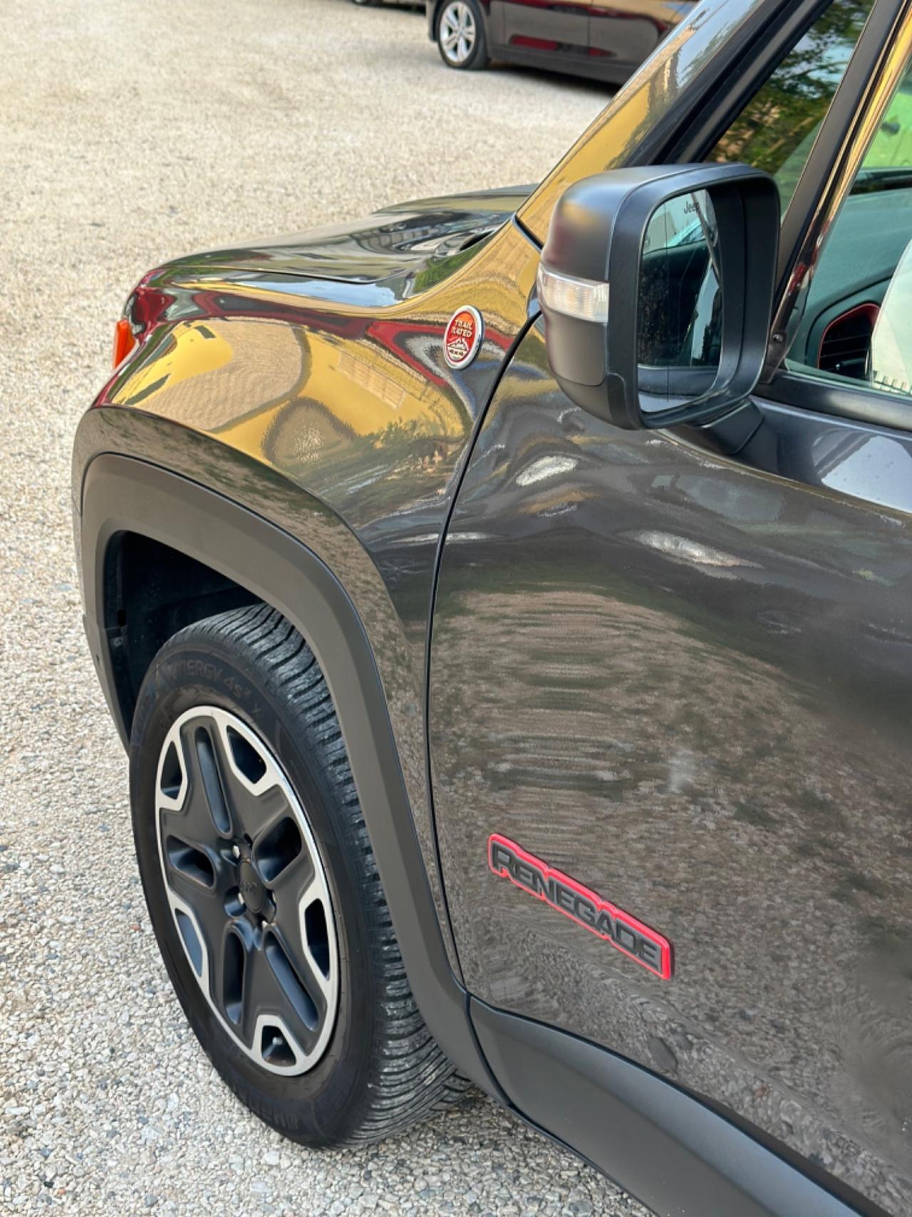 Jeep RENEGADE 2.0 170CV 4WD TRAILHAWK TETTO BEATS