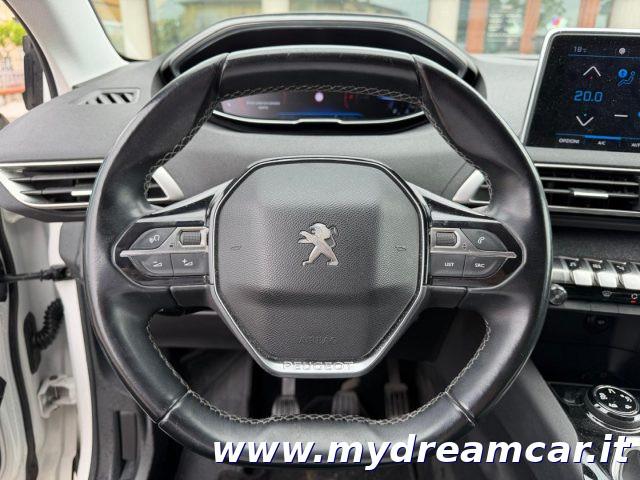 PEUGEOT 3008 BlueHDi 130 S&S Allure