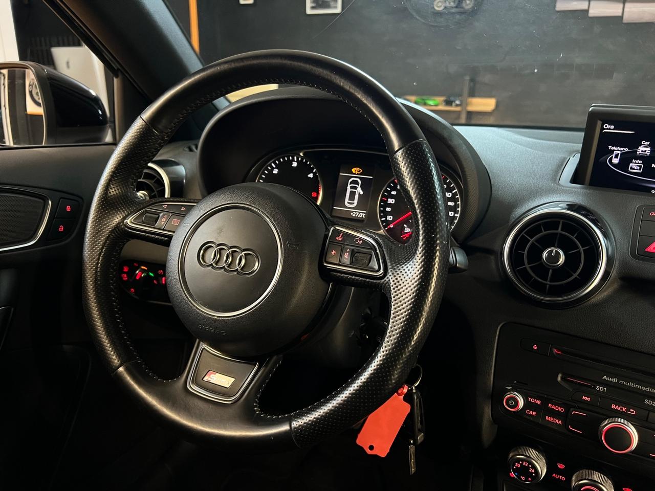 Audi A1 SPB 1.6 TDI S line edition