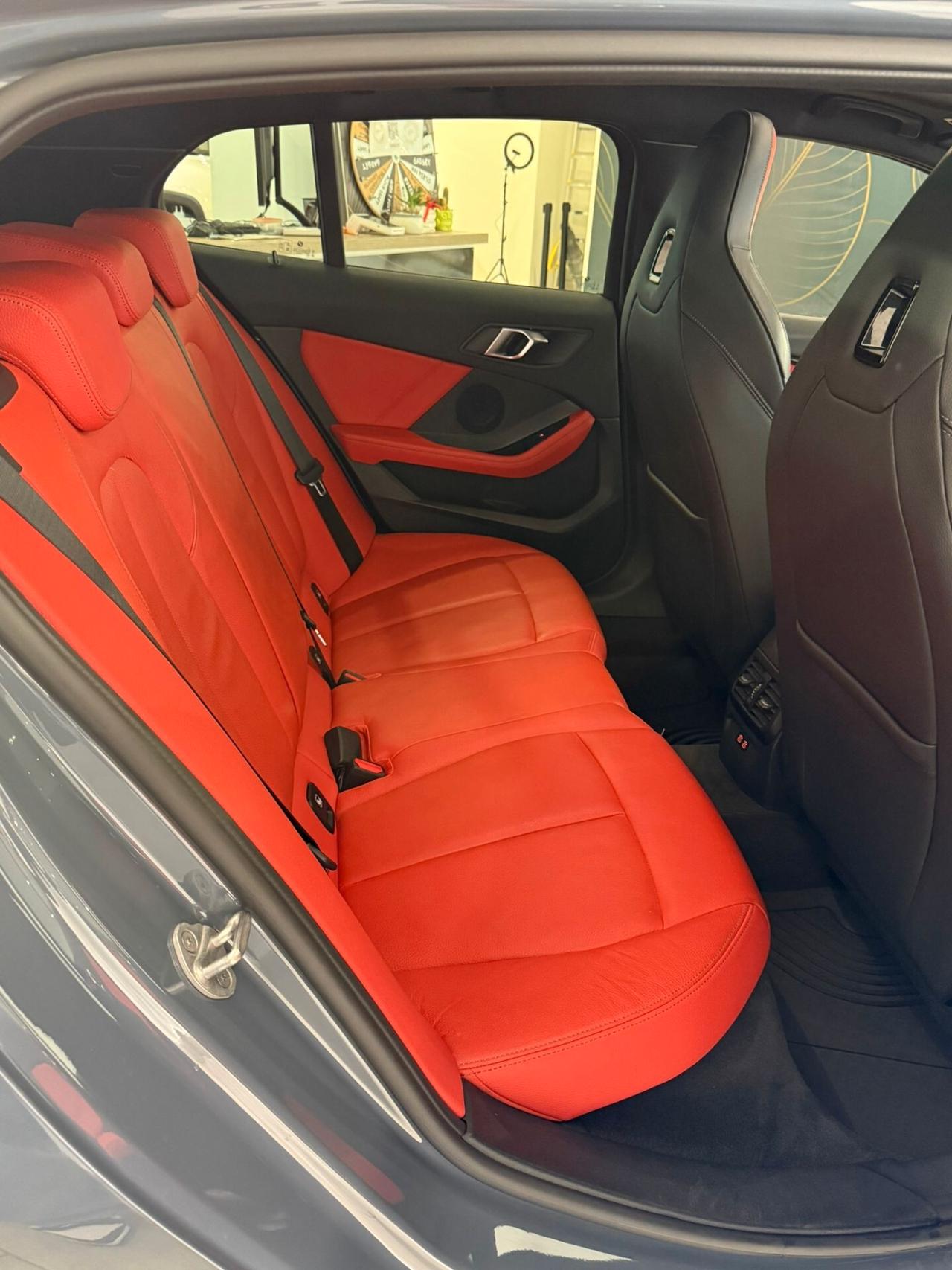 BMW 116d 5p. COLORVISION MSPORT ANNO 2022 50.000KM