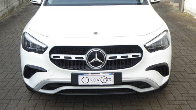 MERCEDES-BENZ GLA 180 d Automatic Progressive Advanced