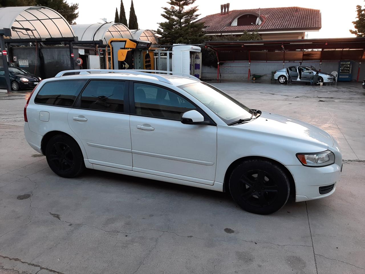 Volvo V50