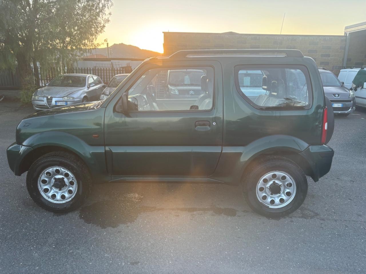 Suzuki Jimny 1.3i 16V cat 4WD JLX