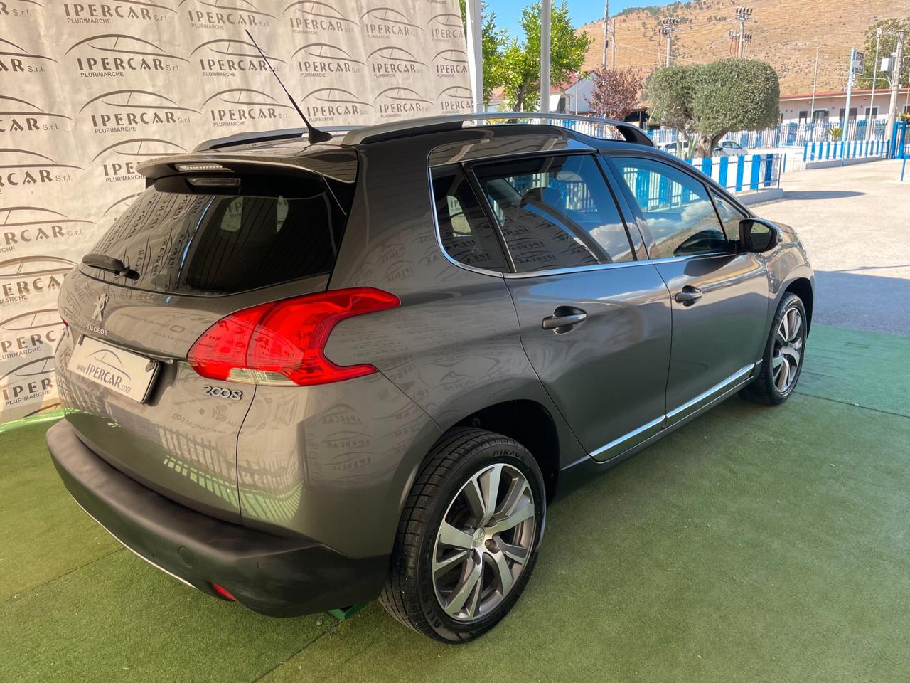 Peugeot 2008 BlueHDi 120 S&S Crossway