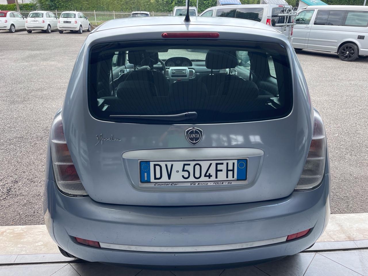 Lancia Ypsilon 1.2 Argento