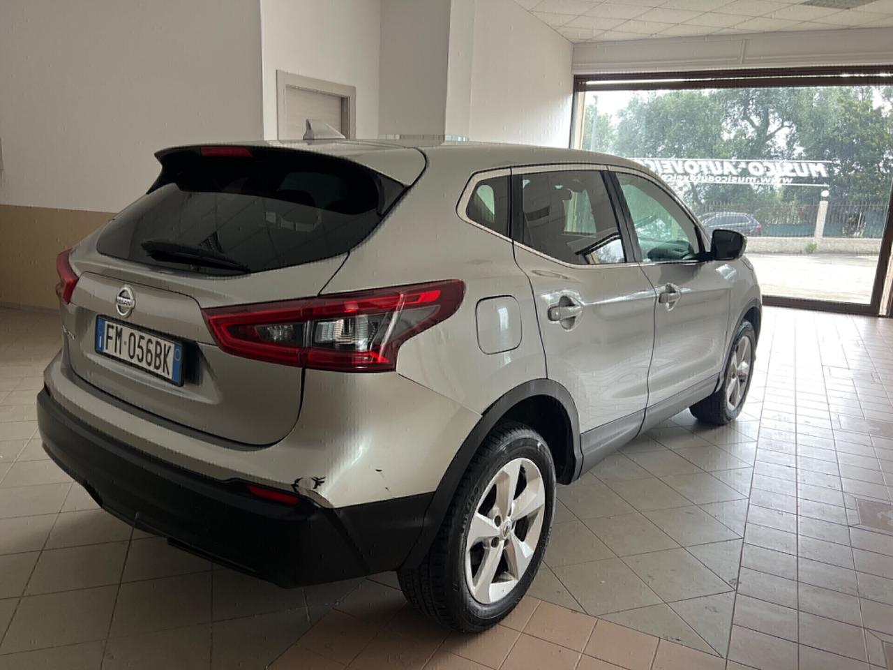 Nissan Qashqai 1.6 dCi 2WD Visia AFFARE