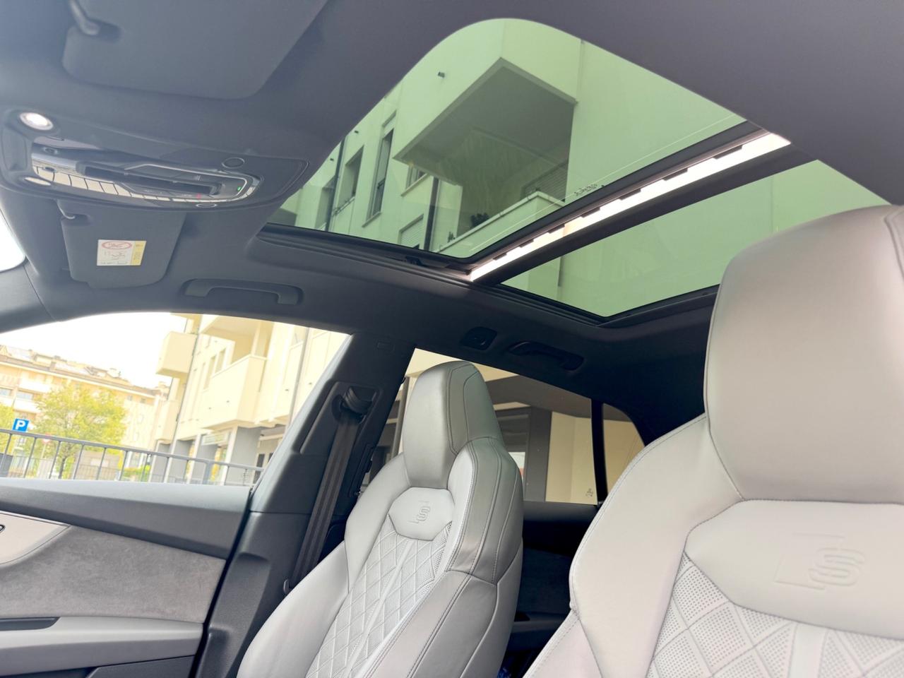 Audi Q8 50 TDI 286 CV quattro tiptronic Sport