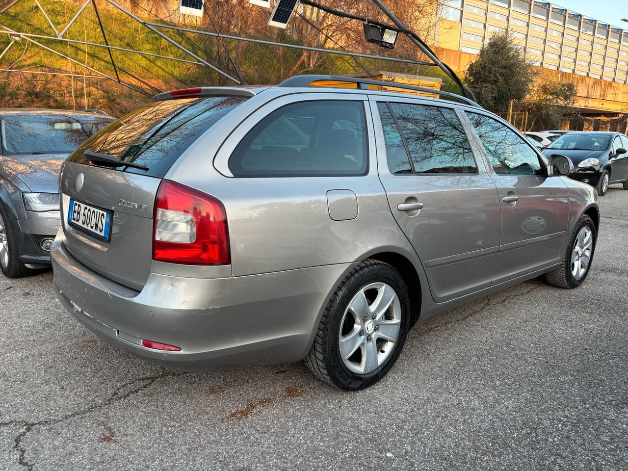 Skoda Octavia 1.6 TDI Wagon OK Neopatentati