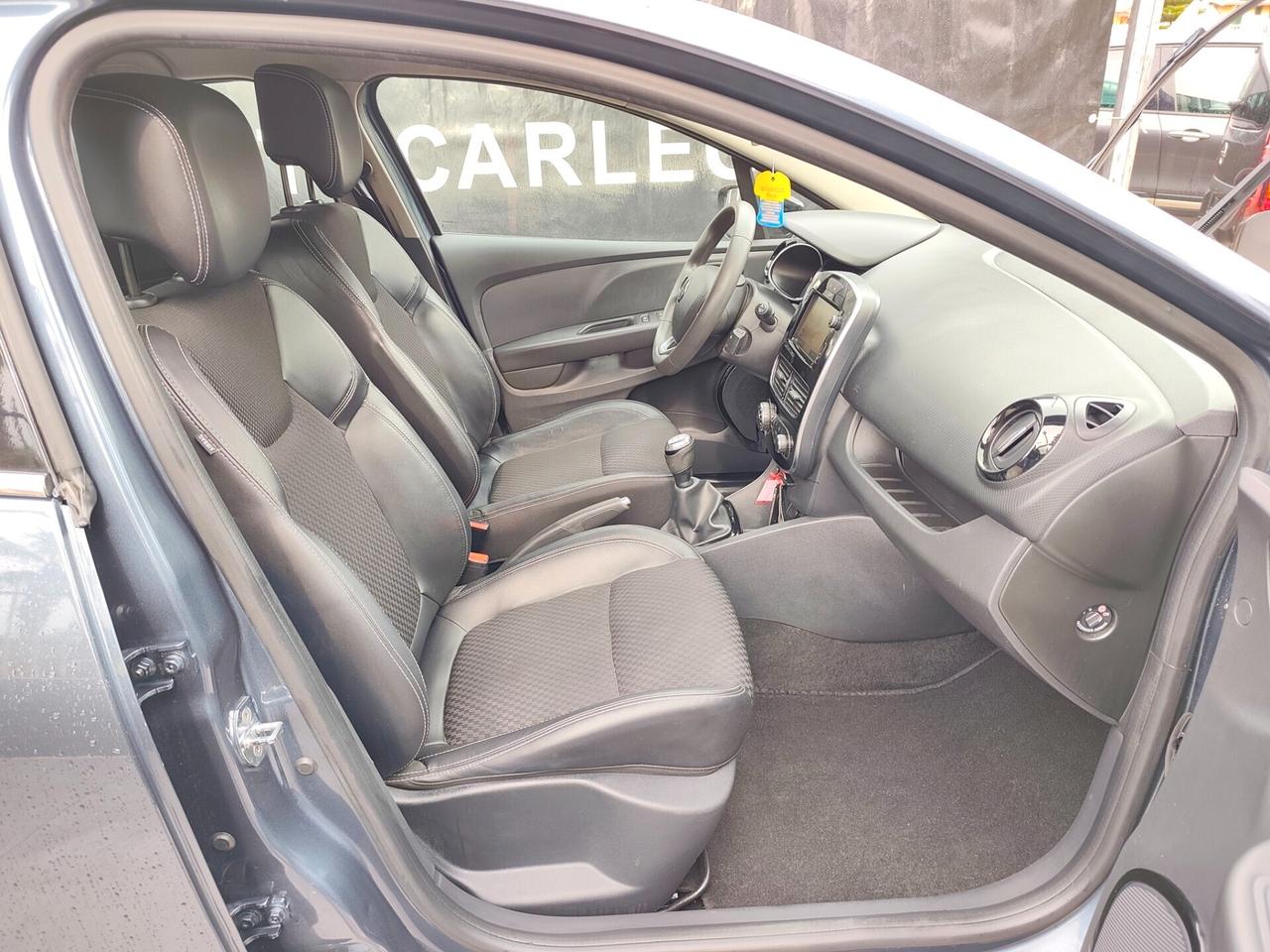 Renault Clio 1.5 dCi 90 CV Moschino