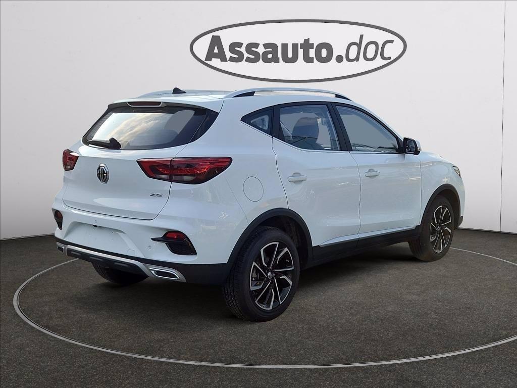 MG ZS 1.5 Luxury del 2024