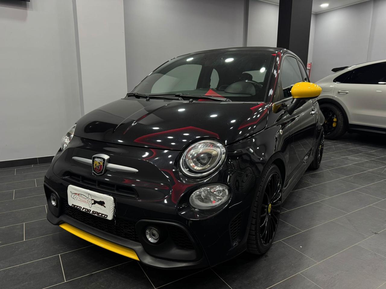 Abarth 595 1.4 Turbo T-Jet 165 CV Pista