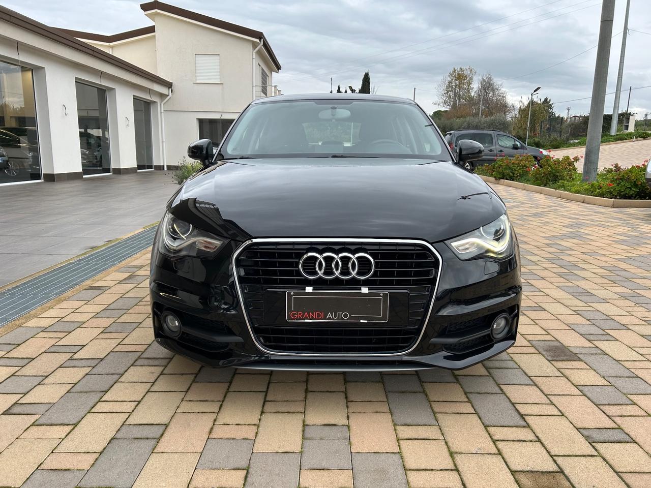 Audi A1 1.2 TFSI S line edition