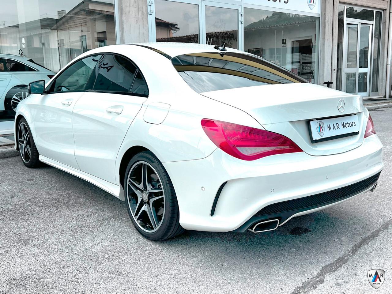 Mercedes-benz CLA 220 d Automatic Premium Dark Night