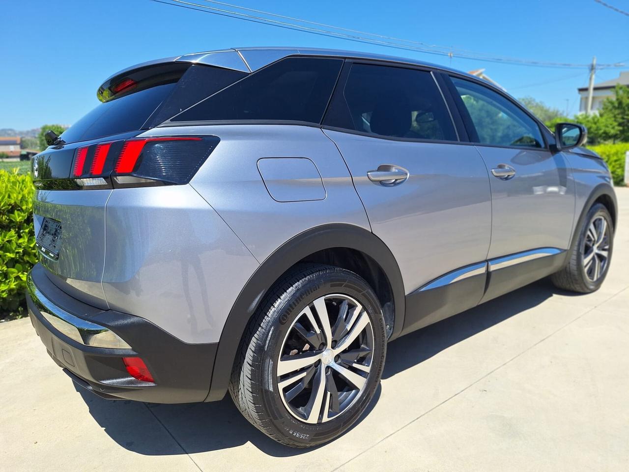 Peugeot 3008 BlueHDi 130 S&S Allure