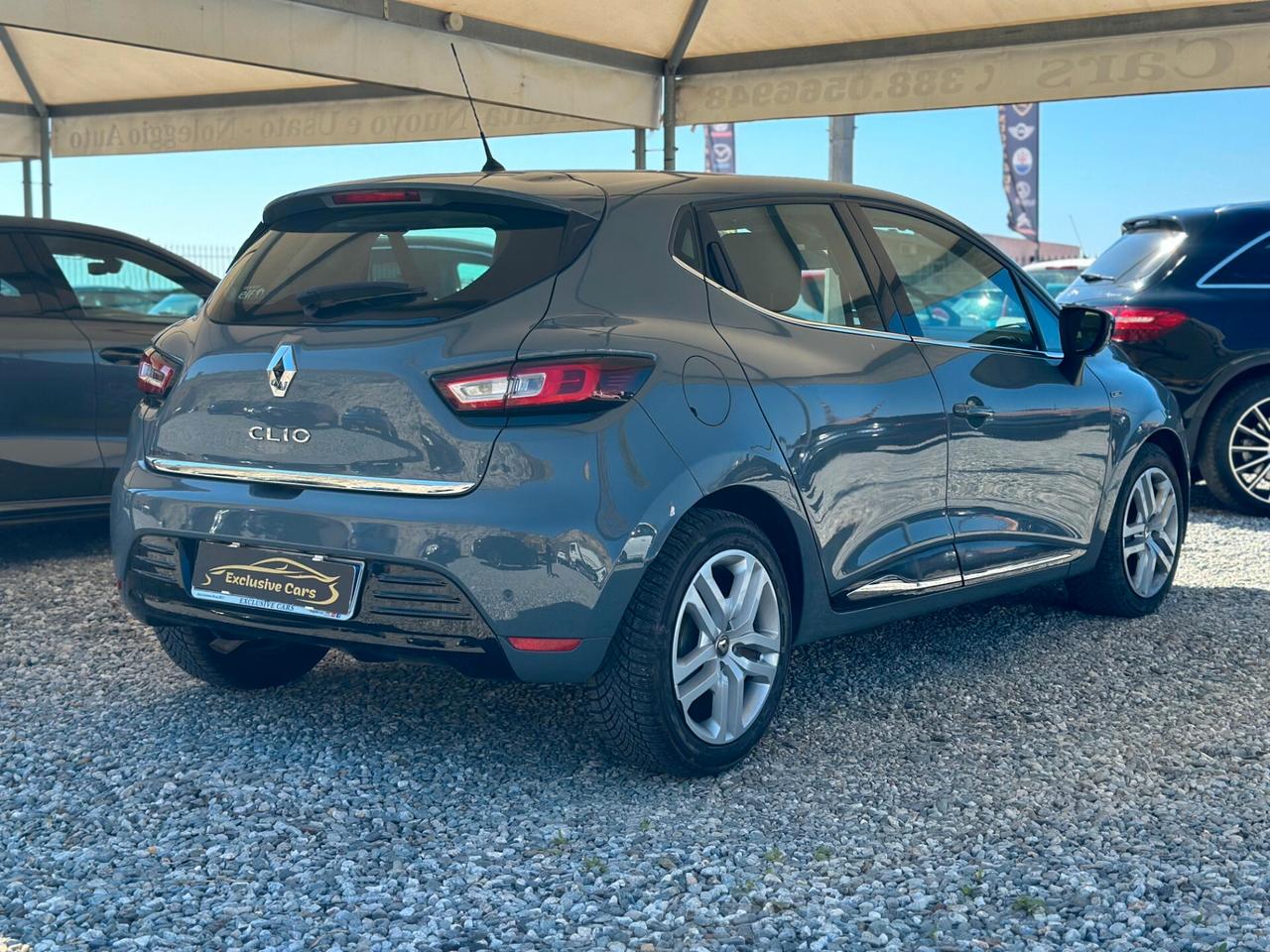 Renault Clio dCi 8V 90 CV 5 porte Moschino Life