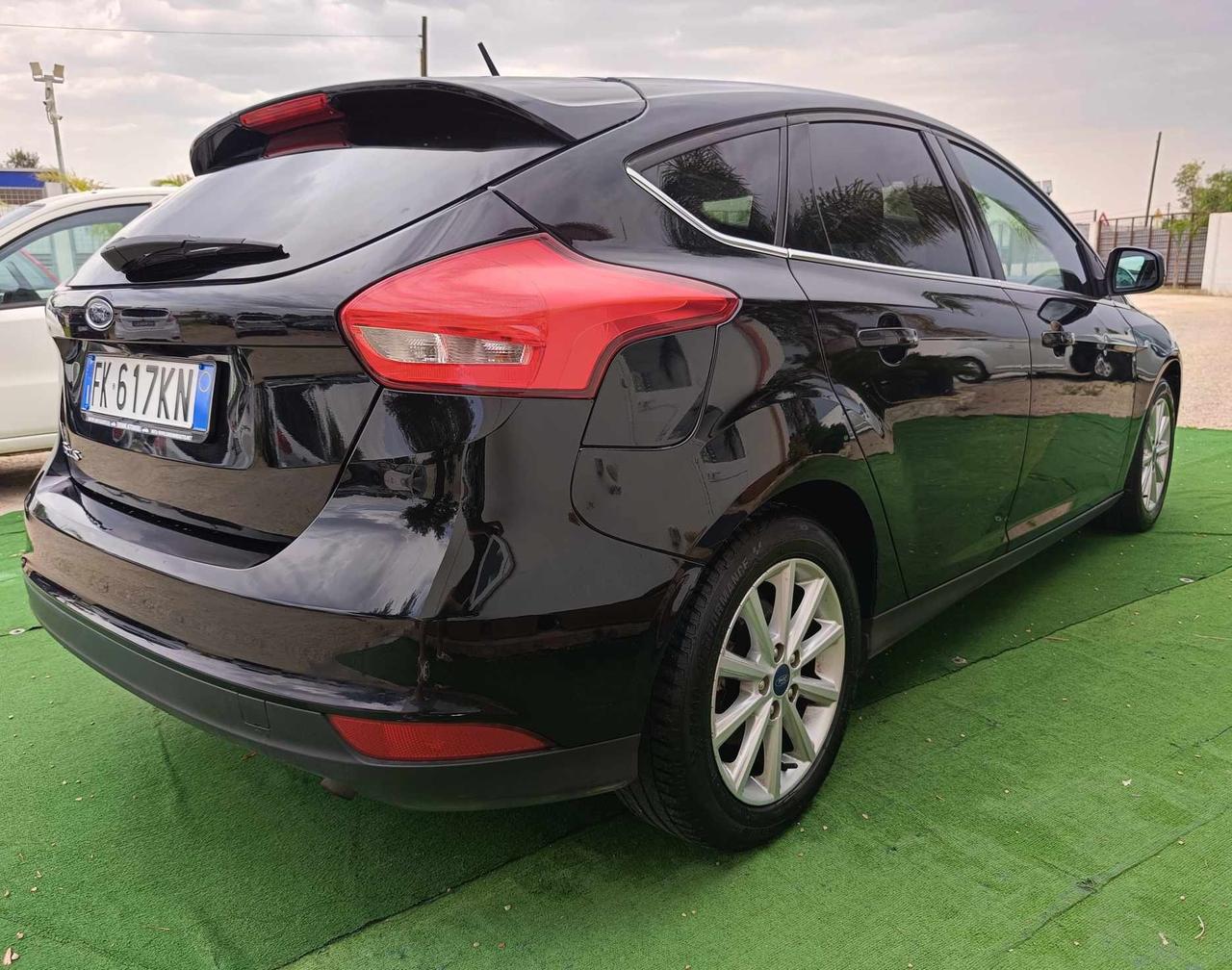 Ford Focus 1.6 120 CV GPL Titanium - 2017